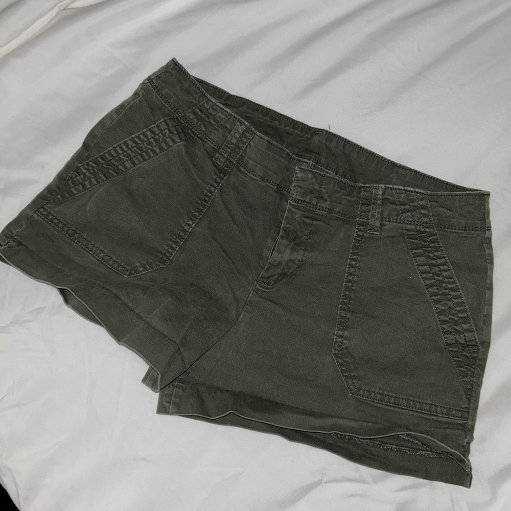 Woman’s shorts